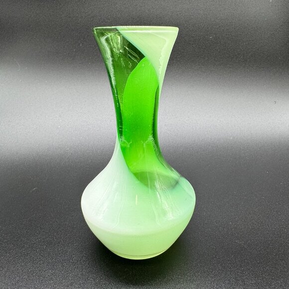 Hand Blown Glass Vase Green And White Swirl 5.5" Tall - Picture 2 of 7